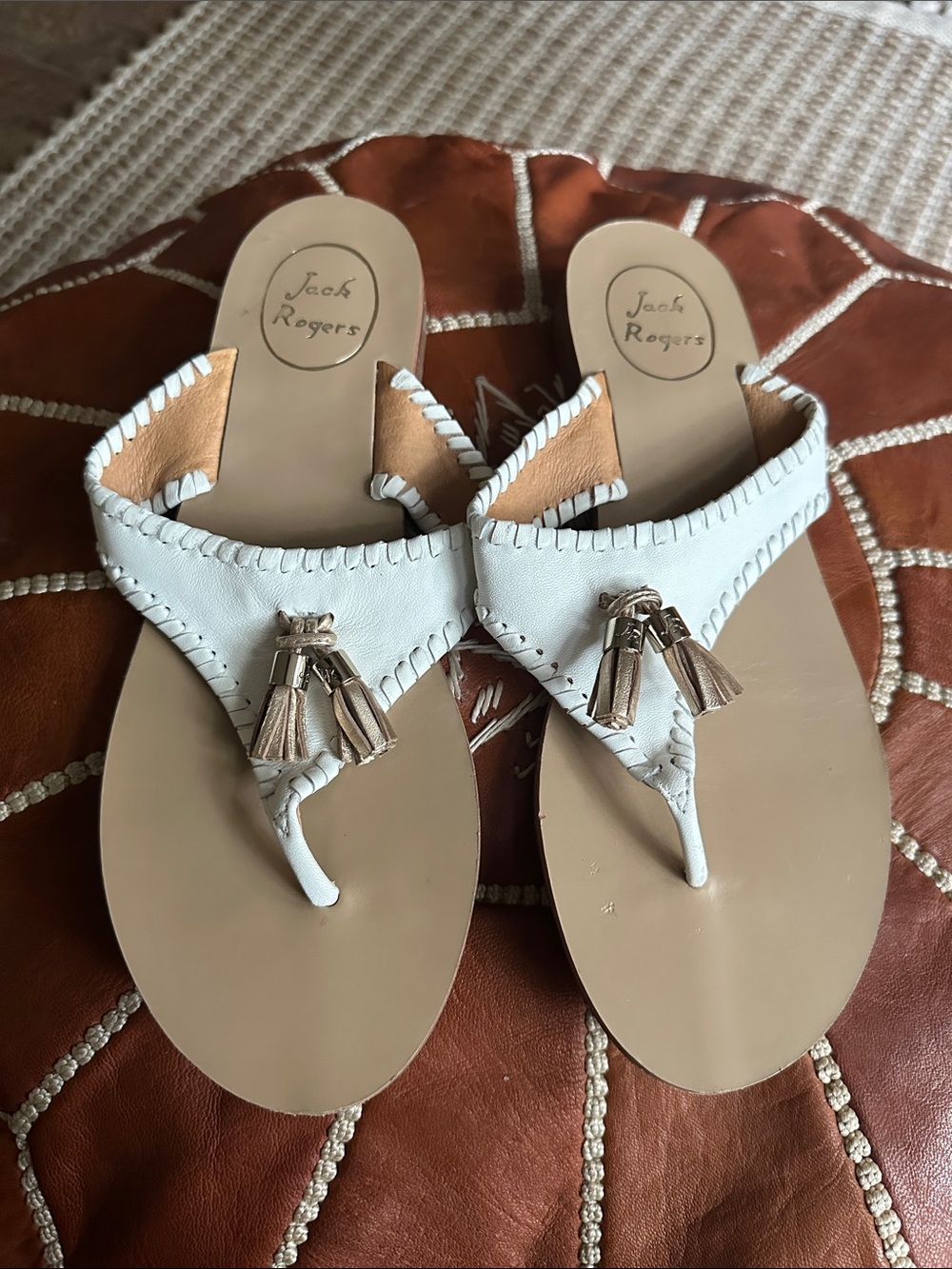 Jack Rogers White Leather Tassel Thong Sandals with Tan Footbed